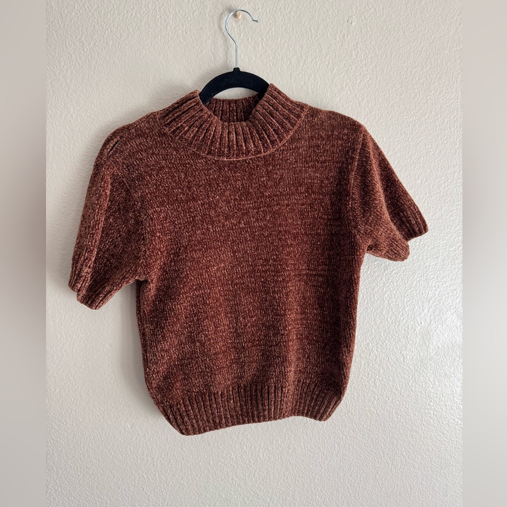 Double Zero - Burnt Orange Knit Mock-neck Pullover Short sleeved Sweater -small